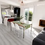 Paradise Silvia *